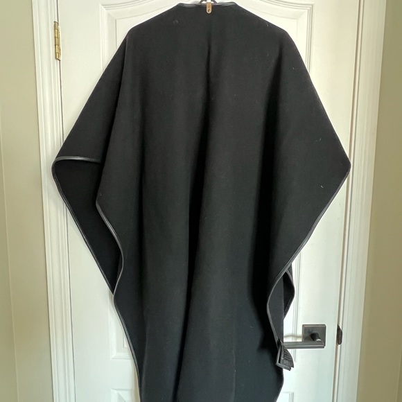 Mackage Wool Shawl - Picture 7 of 7